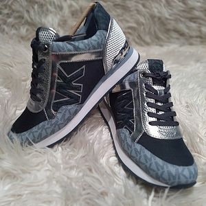 Maddy Trainer shoes